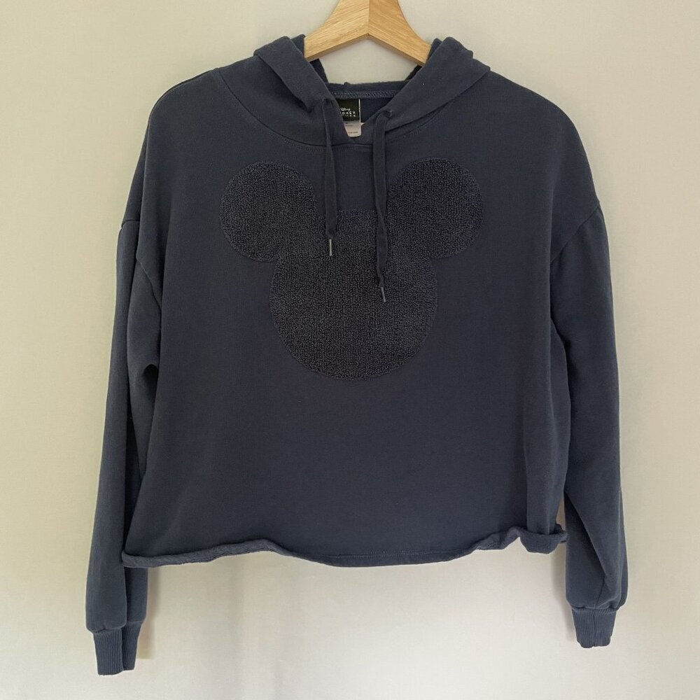 Disney mickey mouse navy blue cropped hoodie sweater casual medium embroidered